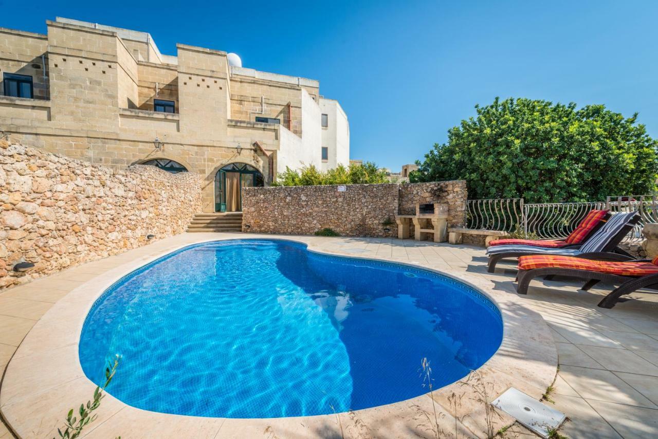 Sunset - Holiday Farmhouse With Large Private Pool In Island Of Gozo Nadur Buitenkant foto
