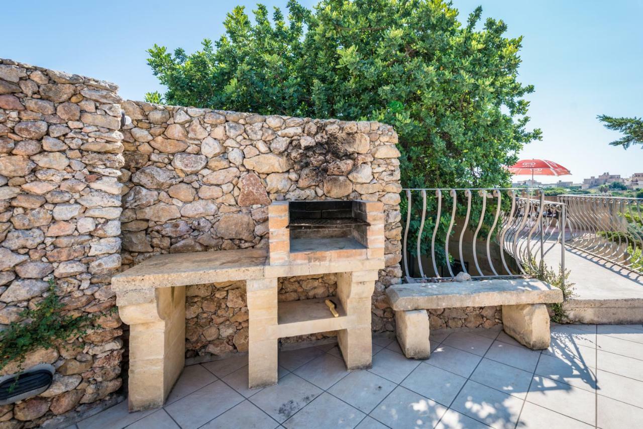 Sunset - Holiday Farmhouse With Large Private Pool In Island Of Gozo Nadur Buitenkant foto