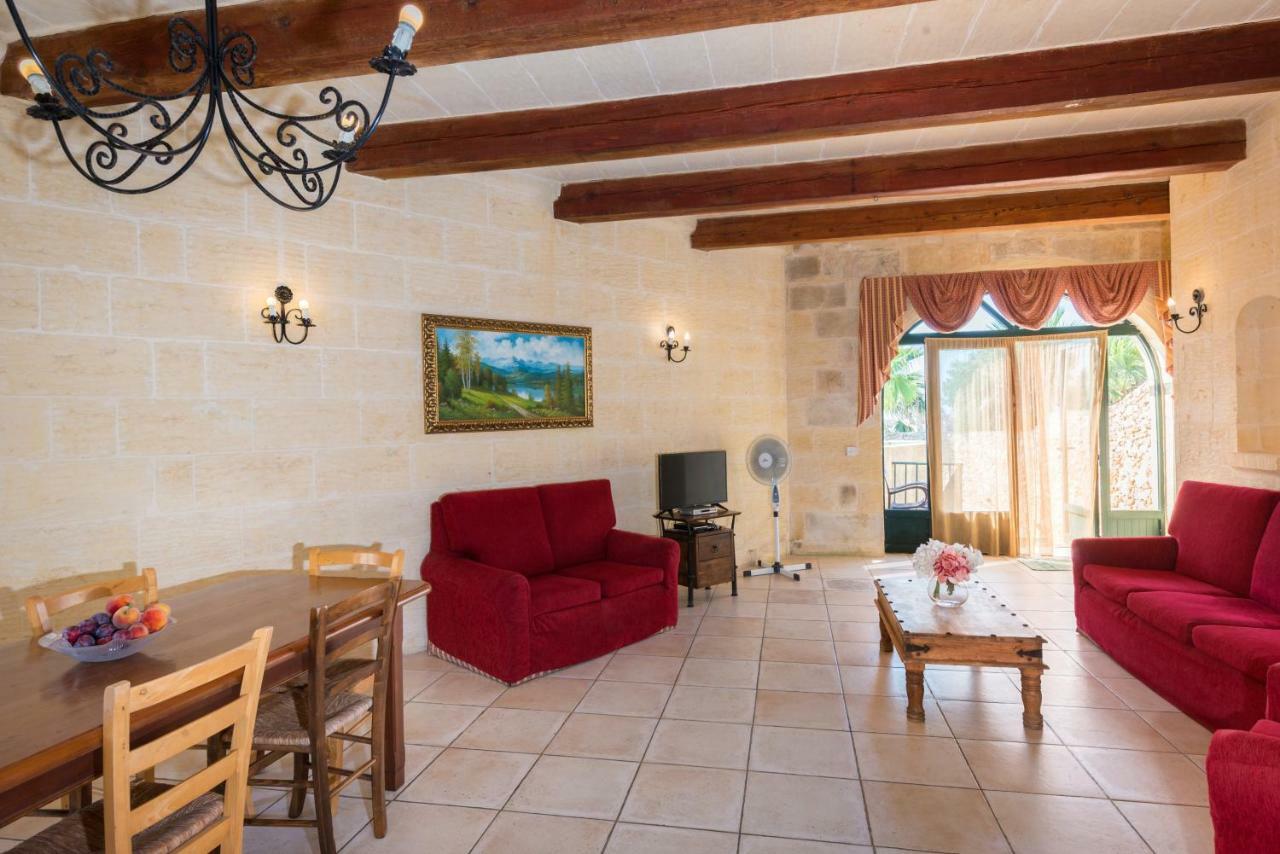 Sunset - Holiday Farmhouse With Large Private Pool In Island Of Gozo Nadur Buitenkant foto