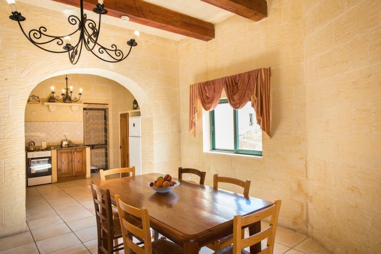 Sunset - Holiday Farmhouse With Large Private Pool In Island Of Gozo Nadur Buitenkant foto
