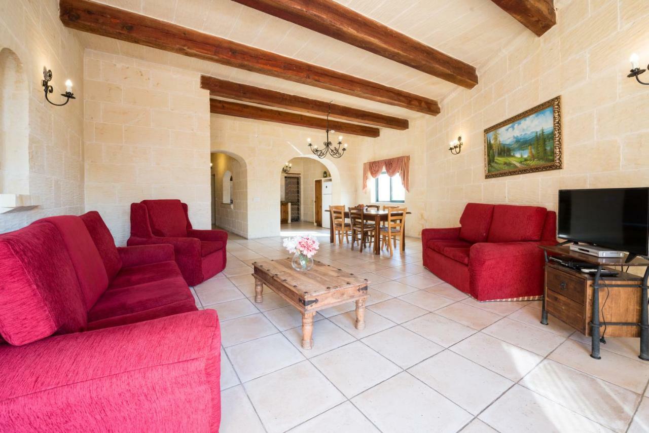 Sunset - Holiday Farmhouse With Large Private Pool In Island Of Gozo Nadur Buitenkant foto